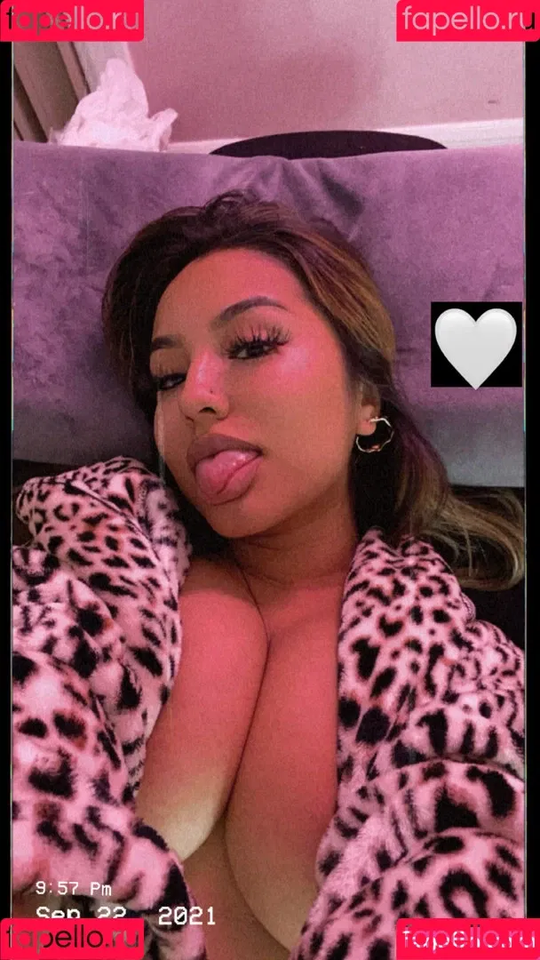 shedidwhatttttt Onlyfans Photo Gallery 