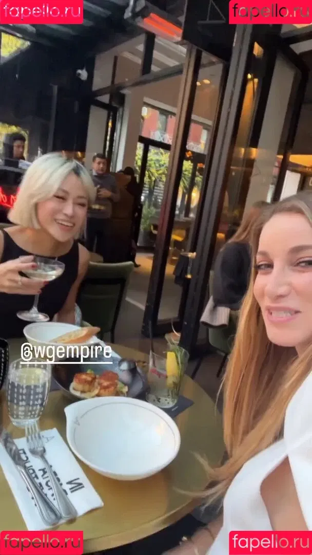 Jeana Onlyfans Photo Gallery 