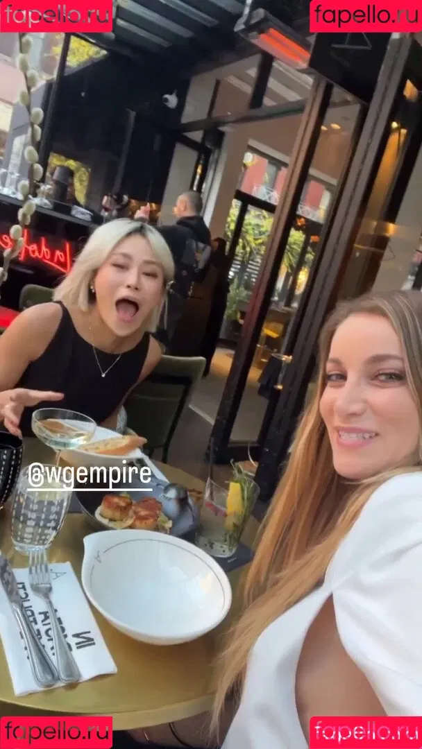 Jeana Onlyfans Photo Gallery 