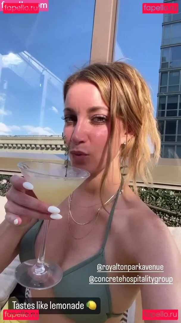 Jeana Onlyfans Photo Gallery 