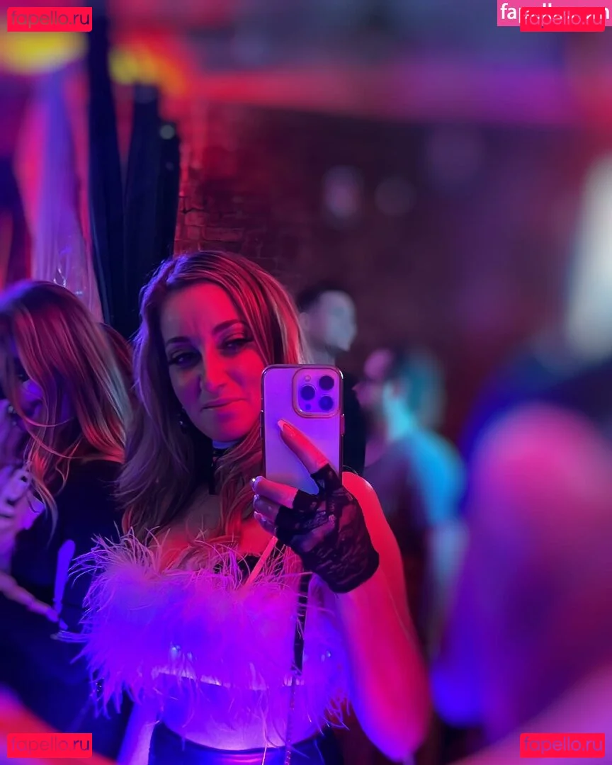 Jeana Onlyfans Photo Gallery 