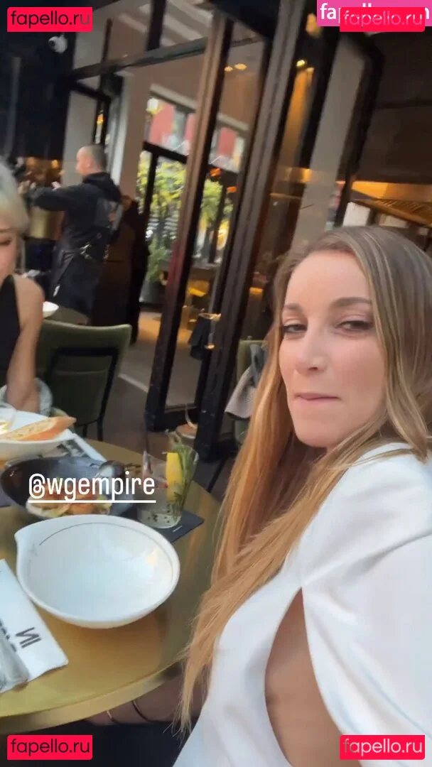 Jeana Onlyfans Photo Gallery 