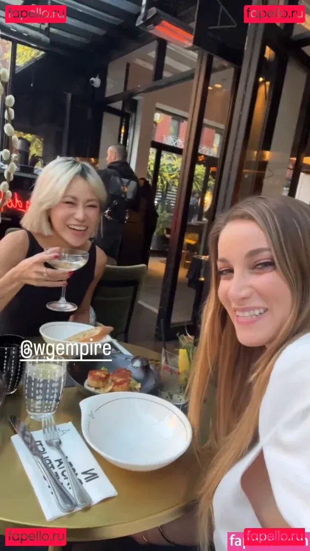 Jeana Onlyfans Photo Gallery 