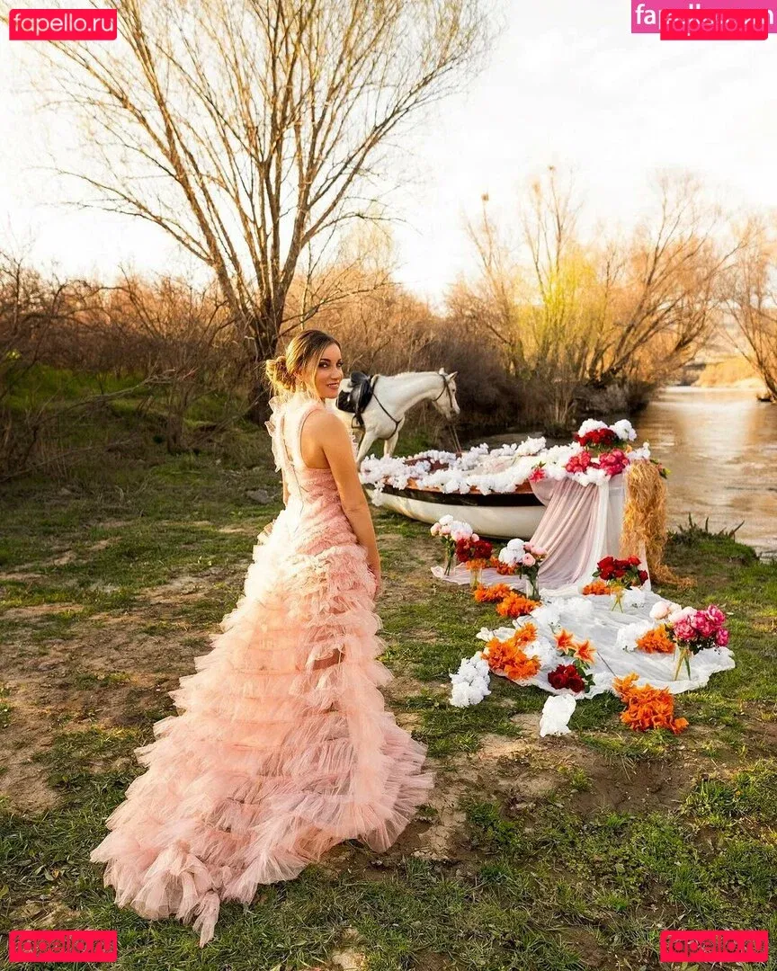 Jeana Onlyfans Photo Gallery 