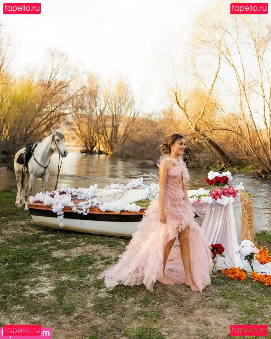 Jeana Onlyfans Photo Gallery 