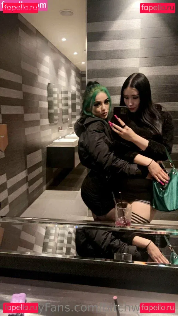 bitchwitch47 Onlyfans Photo Gallery 