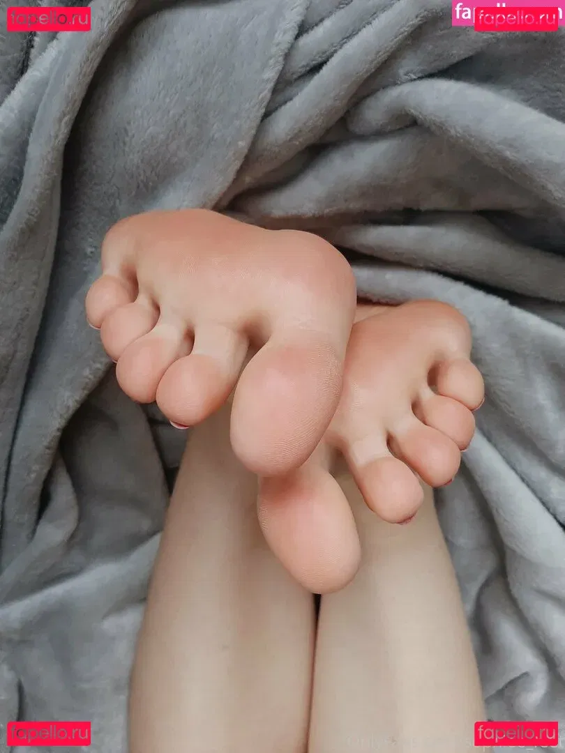 sophiee_feet Onlyfans Photo Gallery 