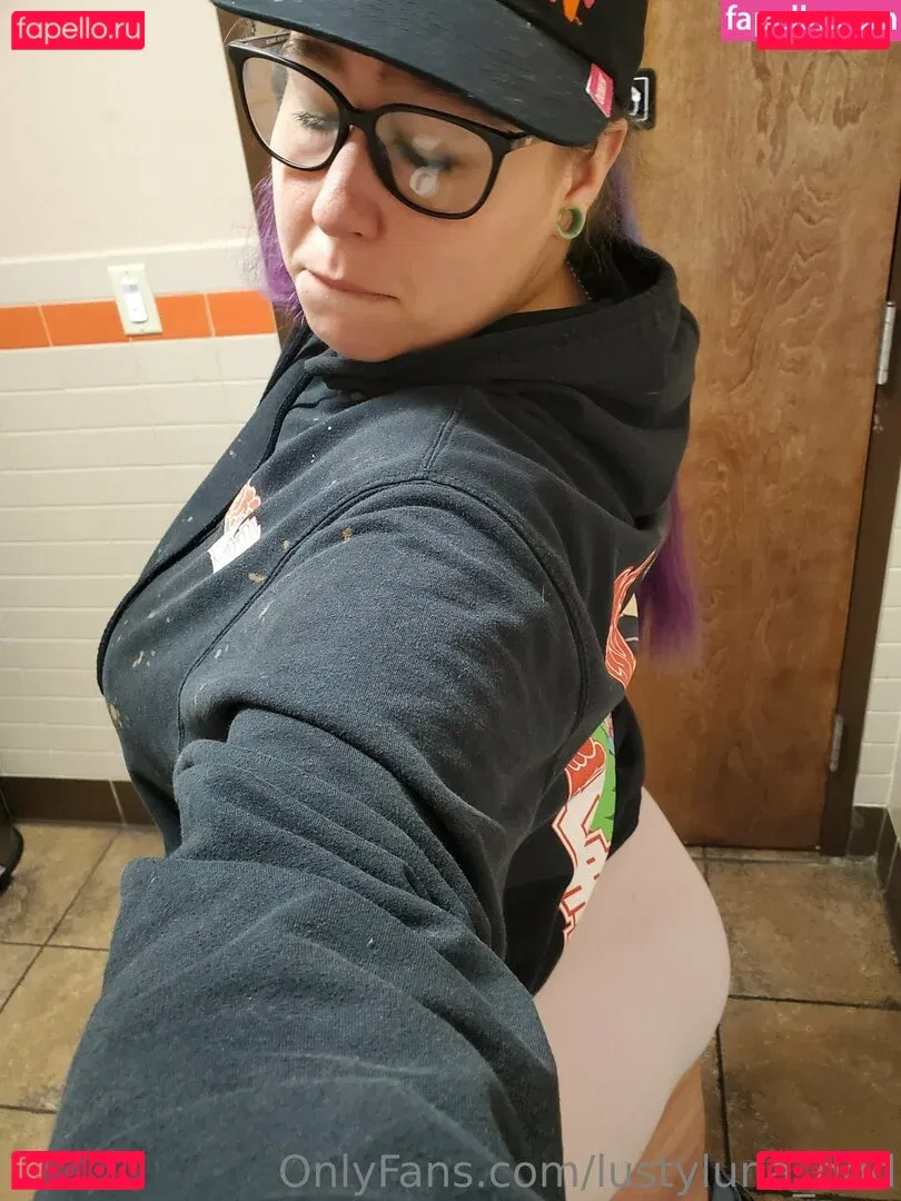 lustyluna_ddd Onlyfans Photo Gallery 