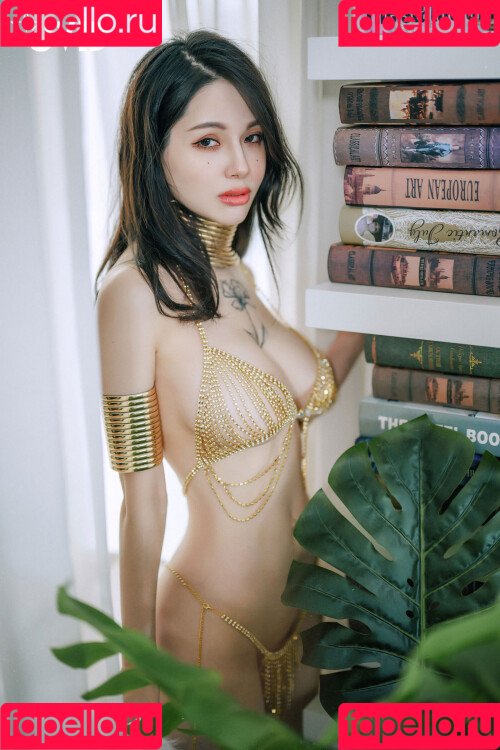 Rorgrongku Onlyfans Photo Gallery 