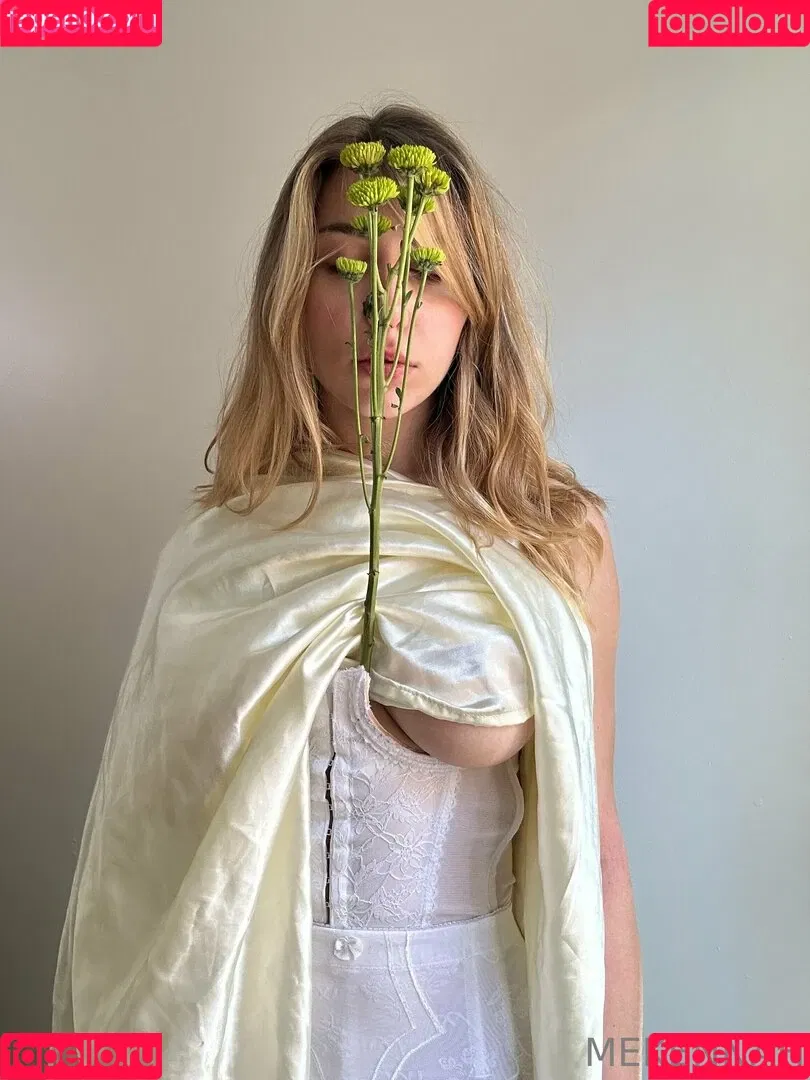 mekennaharchives Onlyfans Photo Gallery 