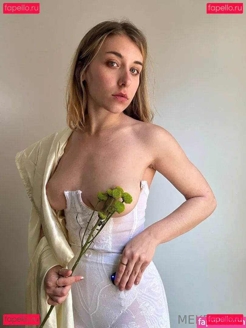 mekennaharchives Onlyfans Photo Gallery 