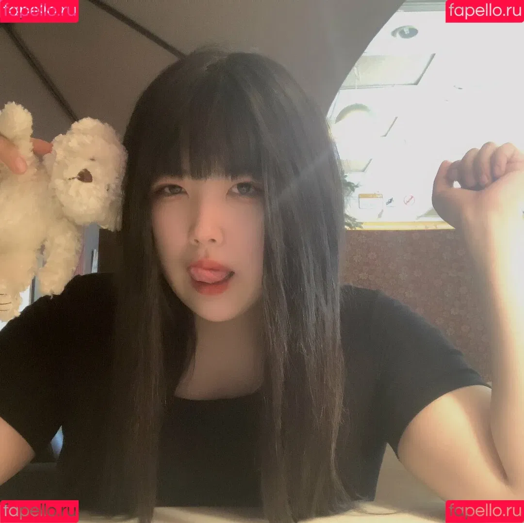 yul_off Onlyfans Photo Gallery 