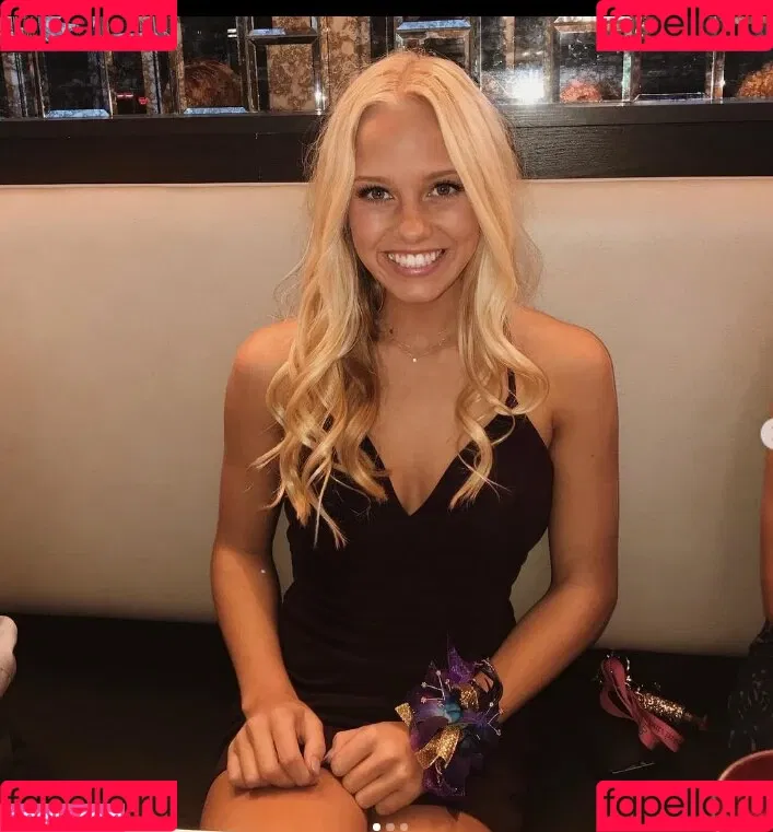 Sophie Riedemann Onlyfans Photo Gallery 