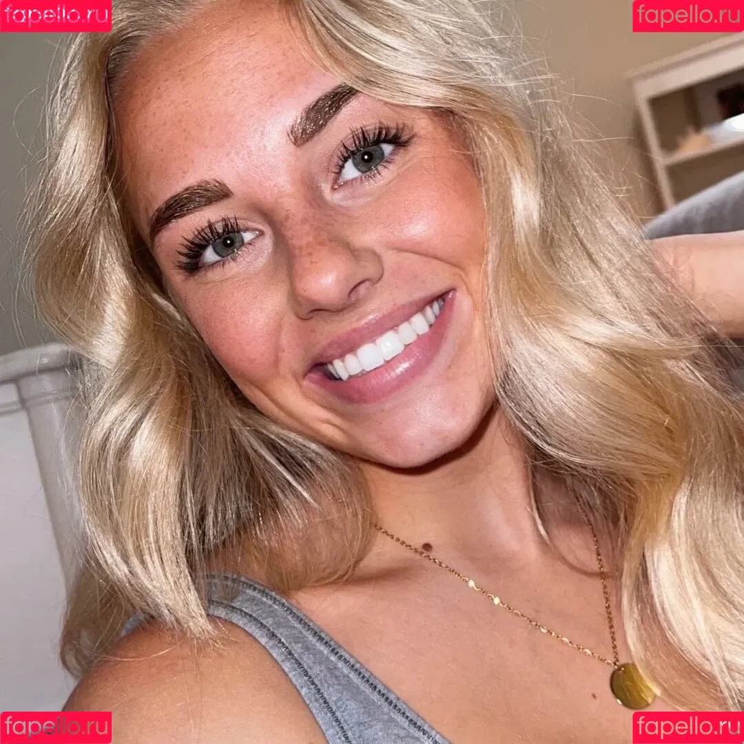 Sophie Riedemann Onlyfans Photo Gallery 