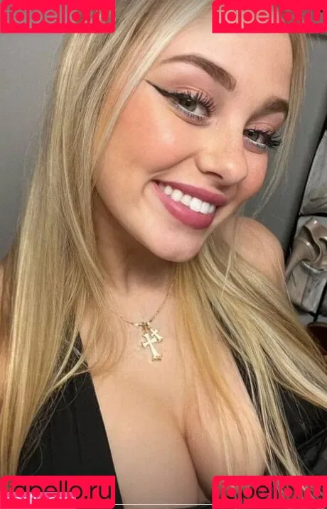 Sophie Riedemann Onlyfans Photo Gallery 