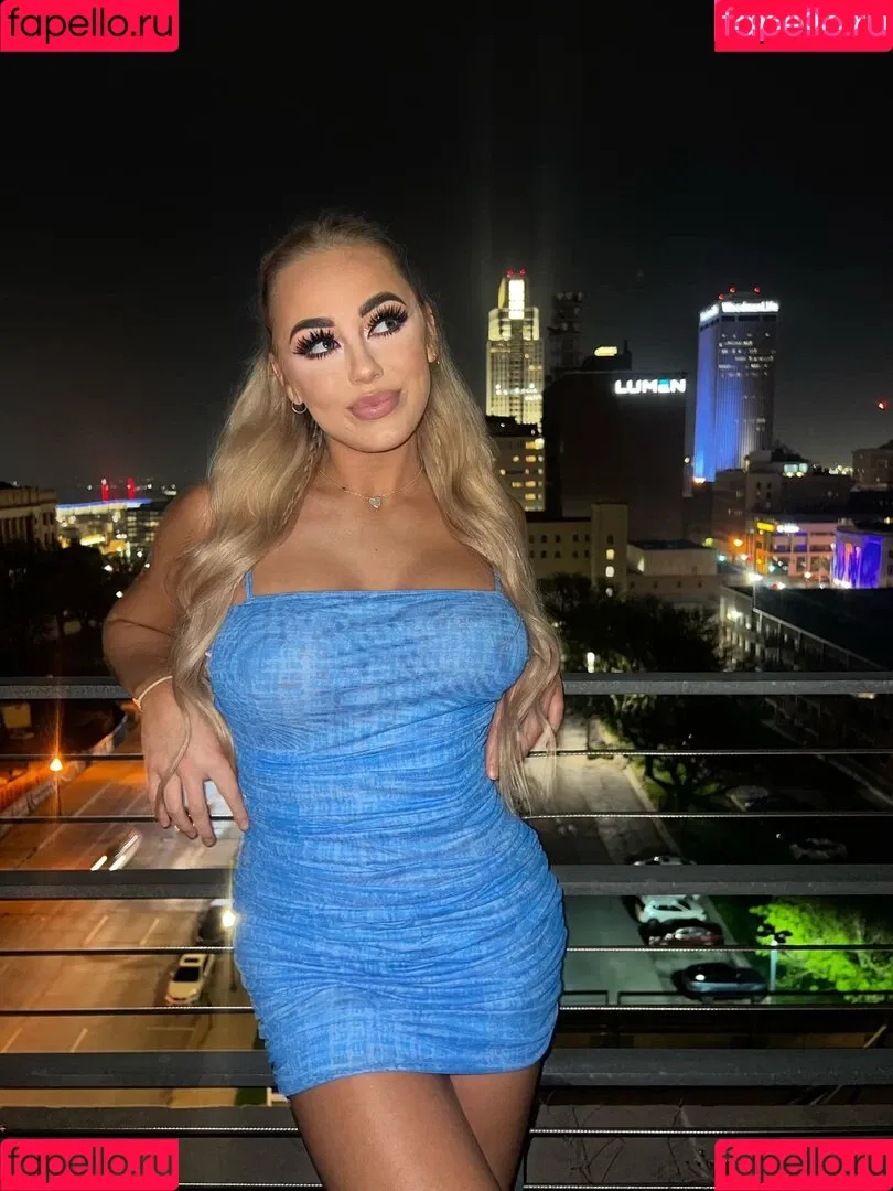 Sophie Riedemann Onlyfans Photo Gallery 