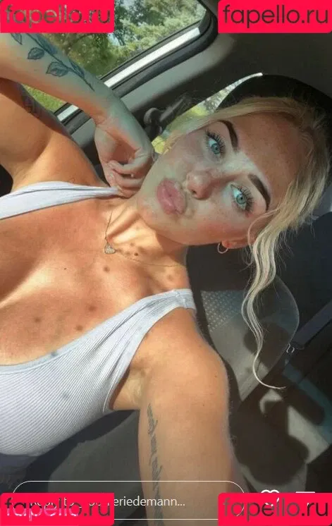 Sophie Riedemann Onlyfans Photo Gallery 