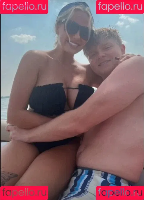 Sophie Riedemann Onlyfans Photo Gallery 