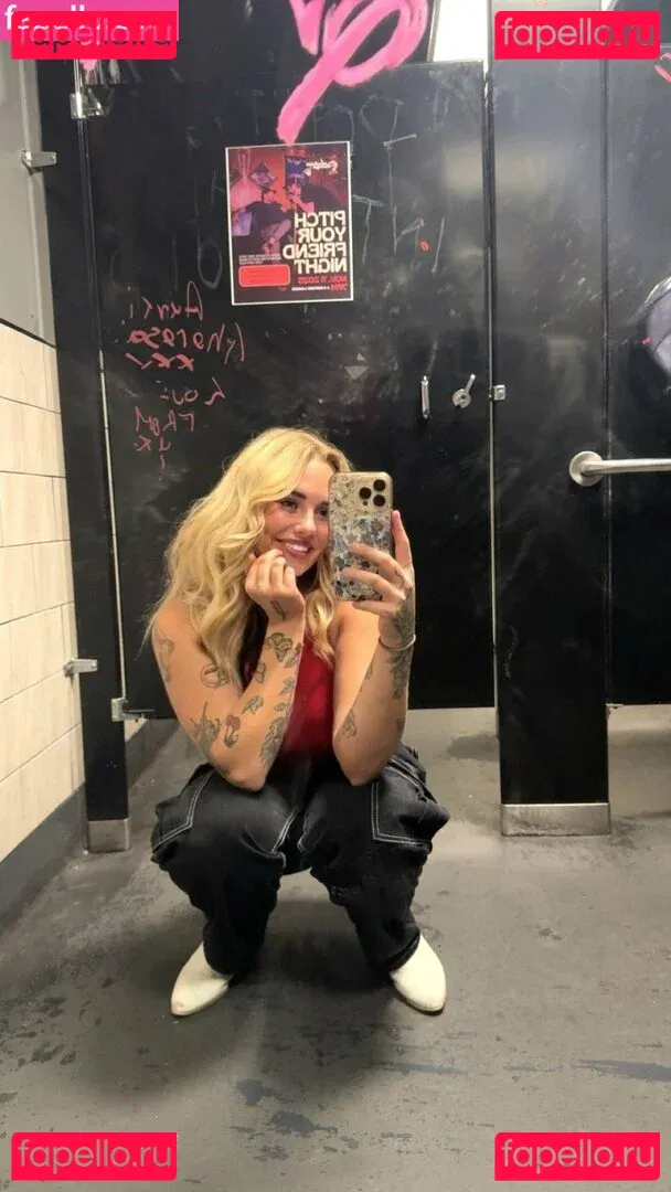 Sophie Riedemann Onlyfans Photo Gallery 