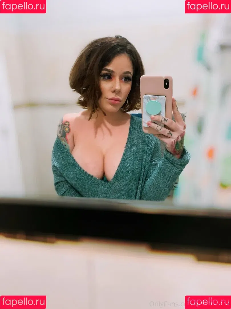 ihatelaiika Onlyfans Photo Gallery 