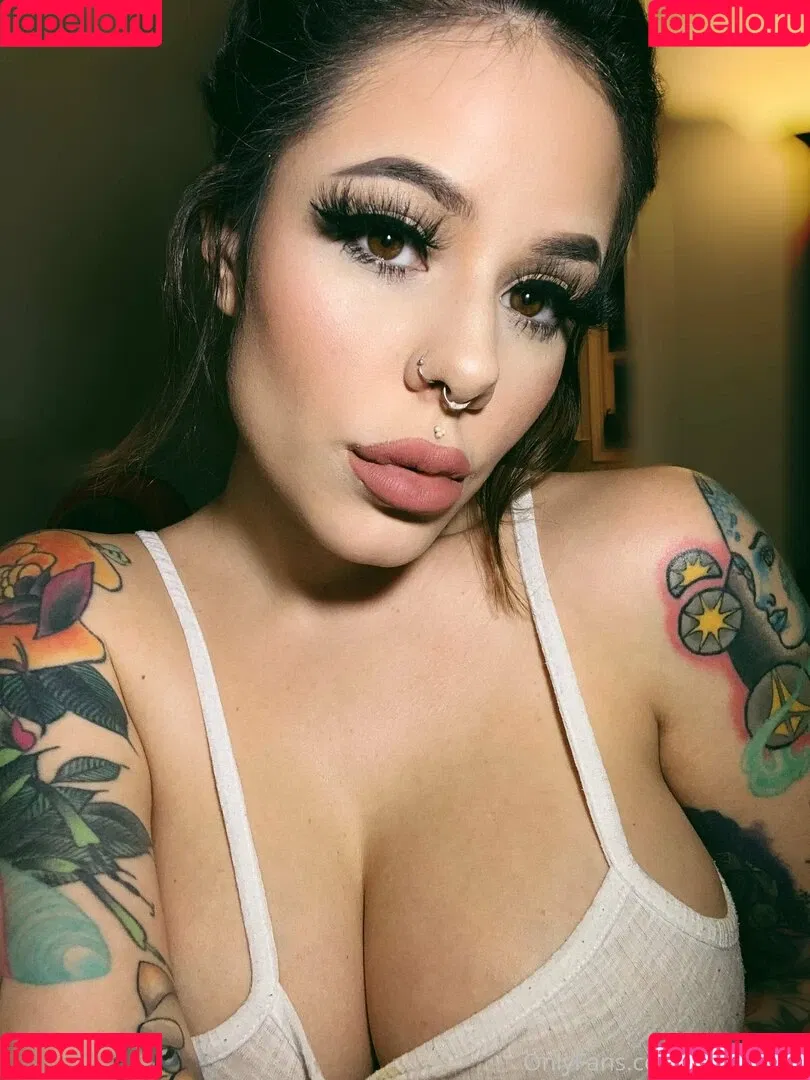 ihatelaiika Onlyfans Photo Gallery 