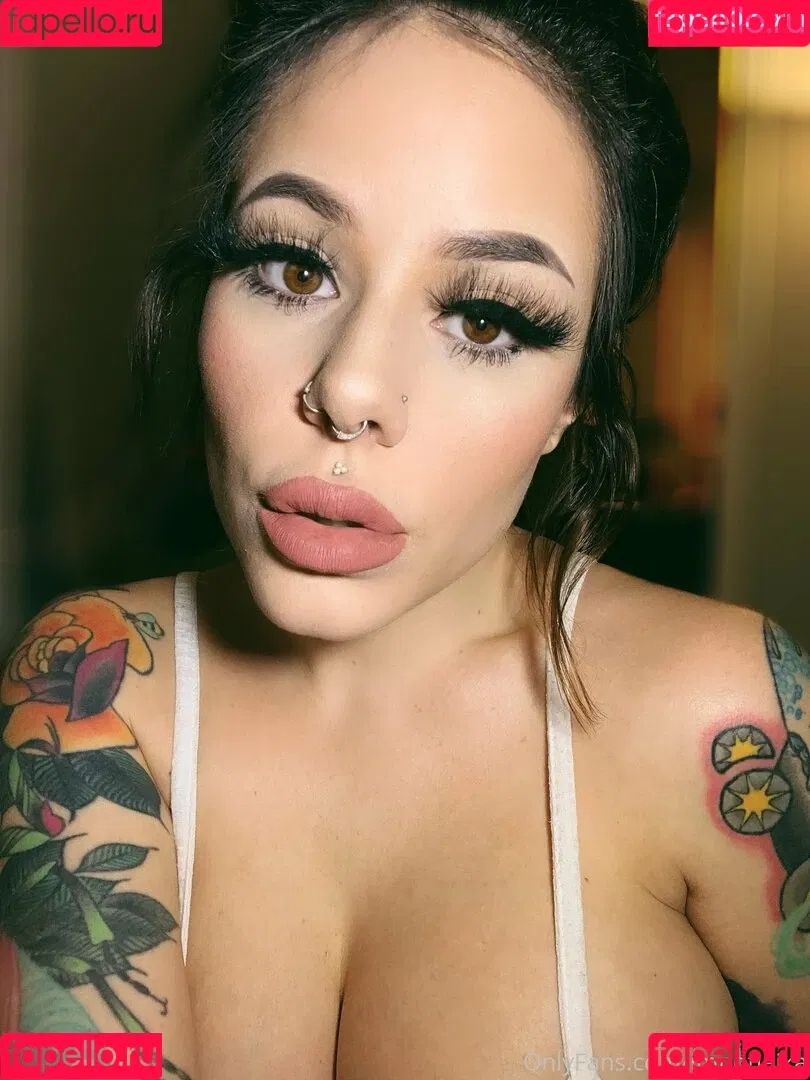 ihatelaiika Onlyfans Photo Gallery 