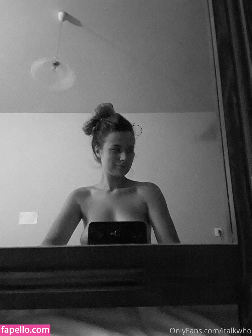 ihatelaiika Onlyfans Photo Gallery 