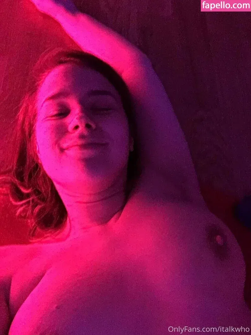 ihatelaiika Onlyfans Photo Gallery 