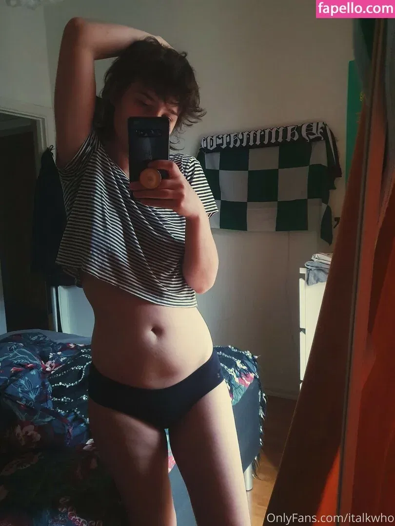 ihatelaiika Onlyfans Photo Gallery 