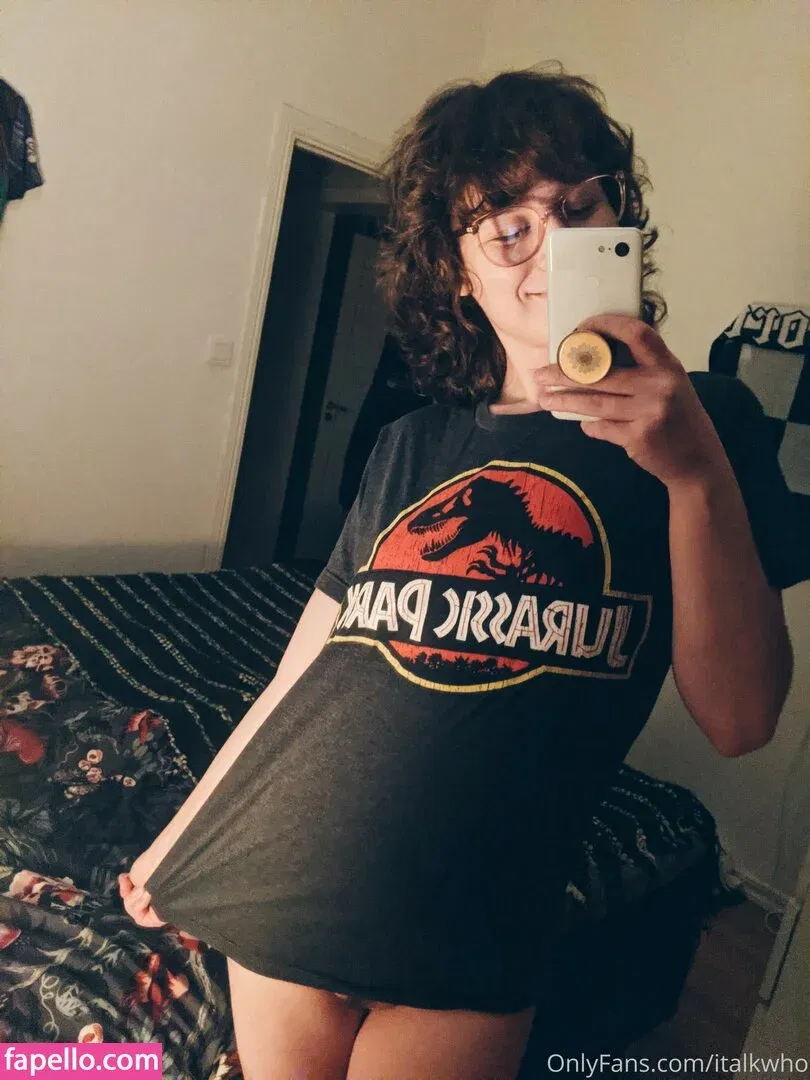 ihatelaiika Onlyfans Photo Gallery 