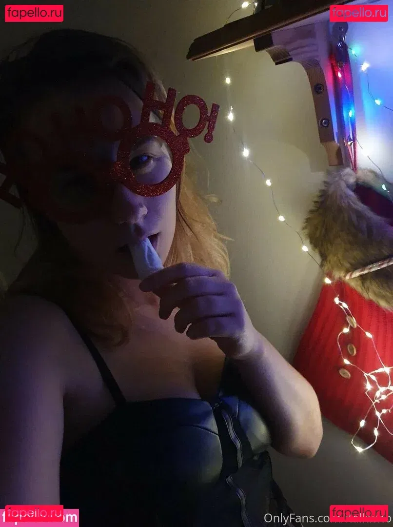 ihatelaiika Onlyfans Photo Gallery 