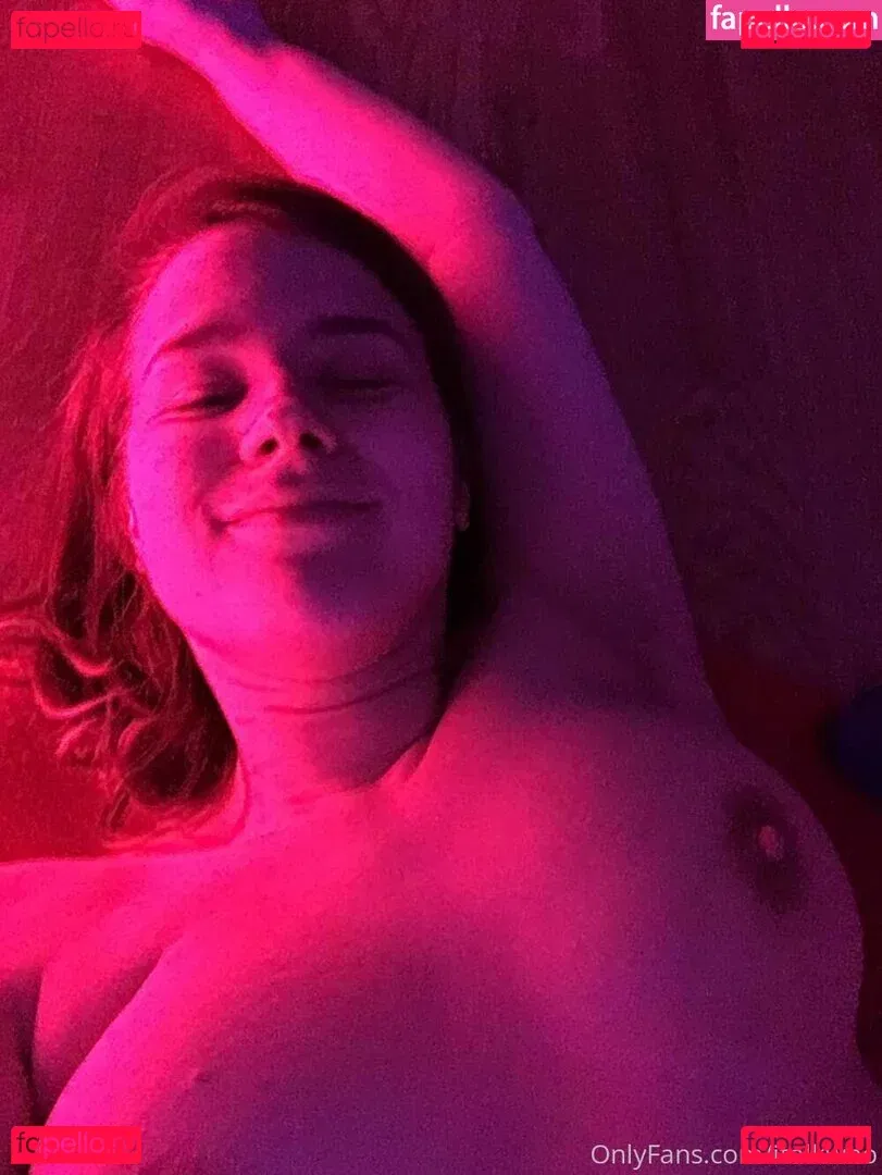 ihatelaiika Onlyfans Photo Gallery 