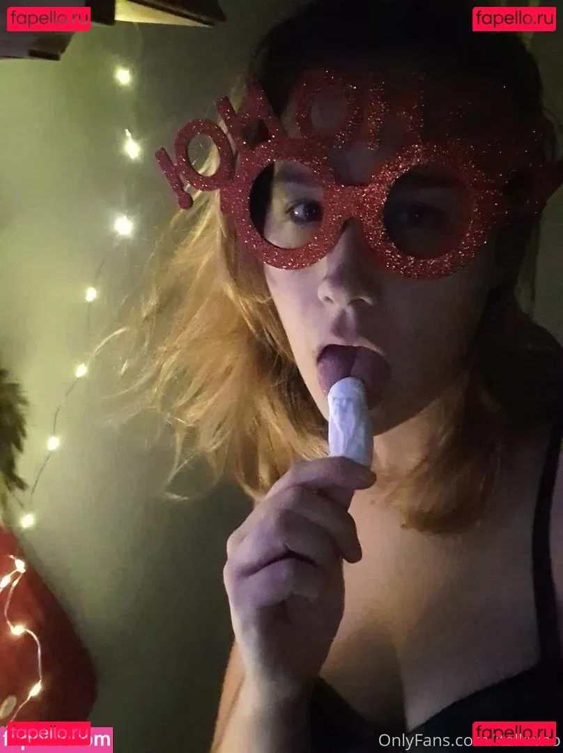 ihatelaiika Onlyfans Photo Gallery 