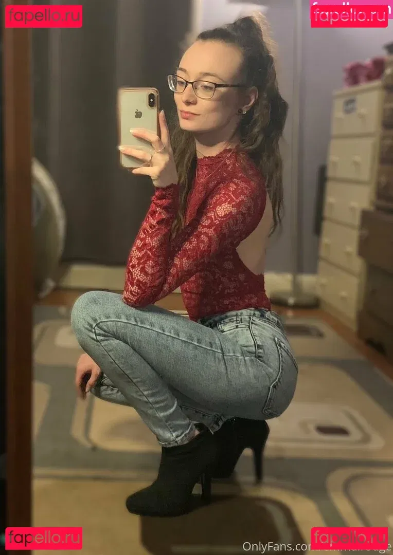 Emma Rouge Onlyfans Photo Gallery 