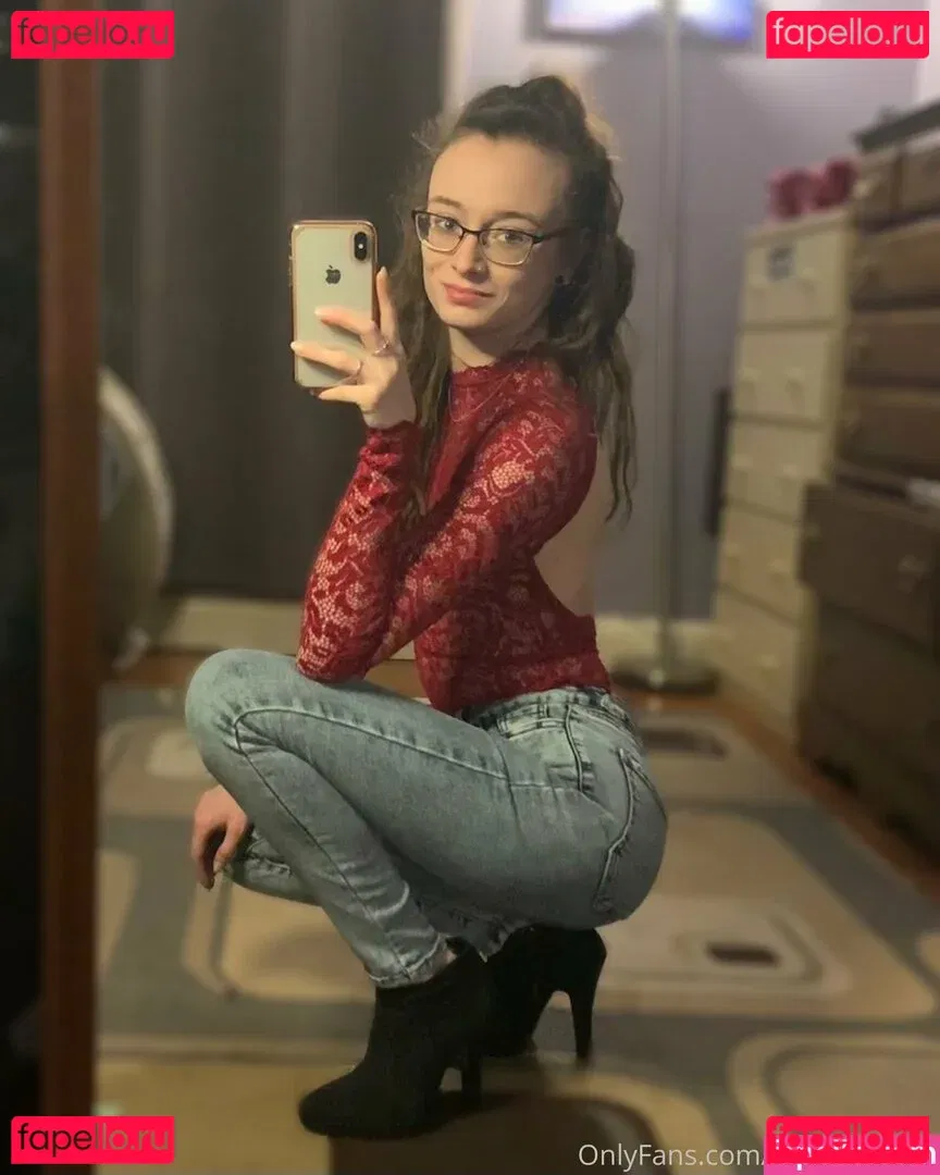 Emma Rouge Onlyfans Photo Gallery 