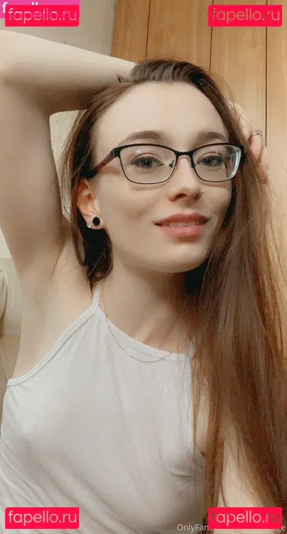 Emma Rouge Onlyfans Photo Gallery 