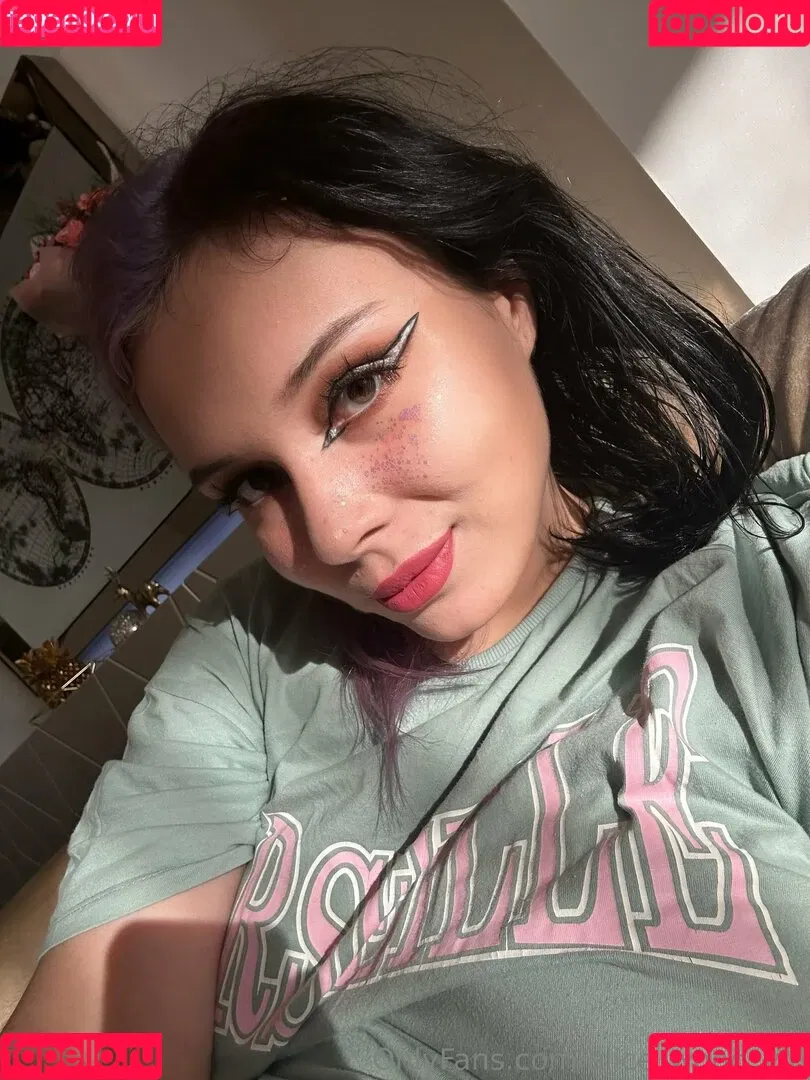 alice_wood_vip Onlyfans Photo Gallery 