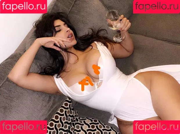 Emira Kowalska Onlyfans Photo Gallery 