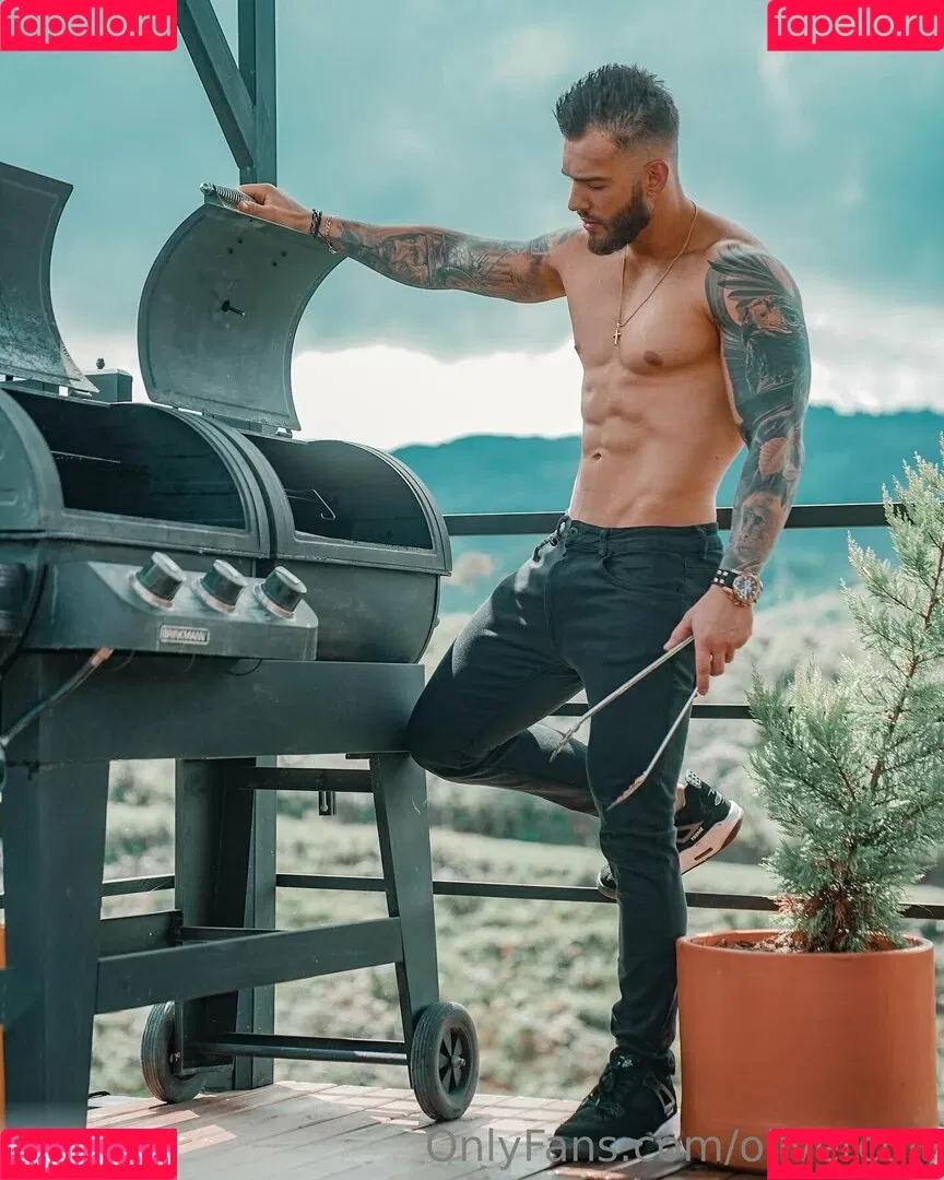 olivercolt Onlyfans Photo Gallery 