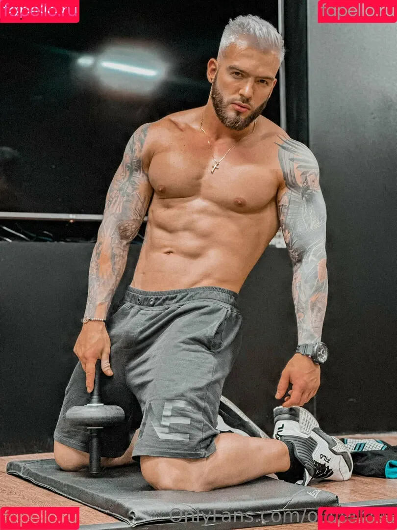 olivercolt Onlyfans Photo Gallery 