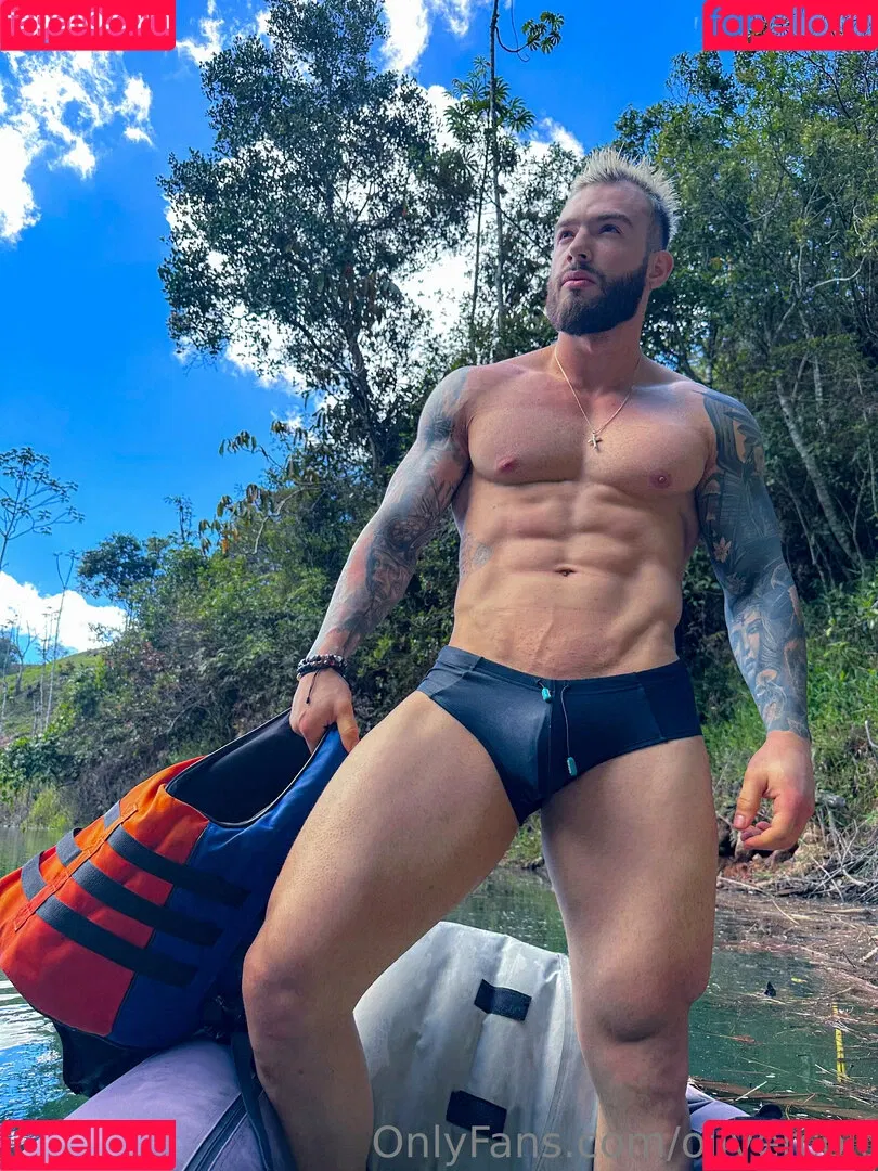 olivercolt Onlyfans Photo Gallery 