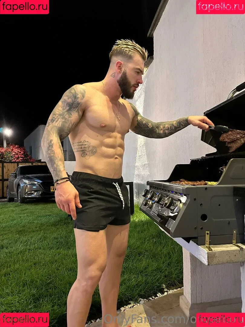 olivercolt Onlyfans Photo Gallery 