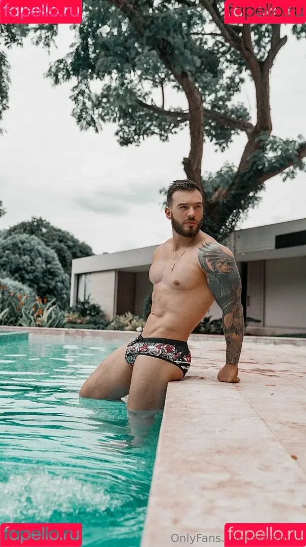 olivercolt Onlyfans Photo Gallery 