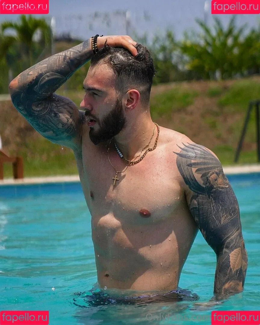 olivercolt Onlyfans Photo Gallery 