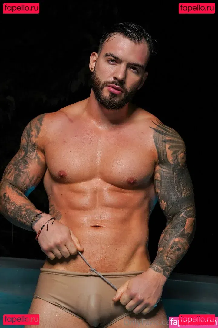olivercolt Onlyfans Photo Gallery 