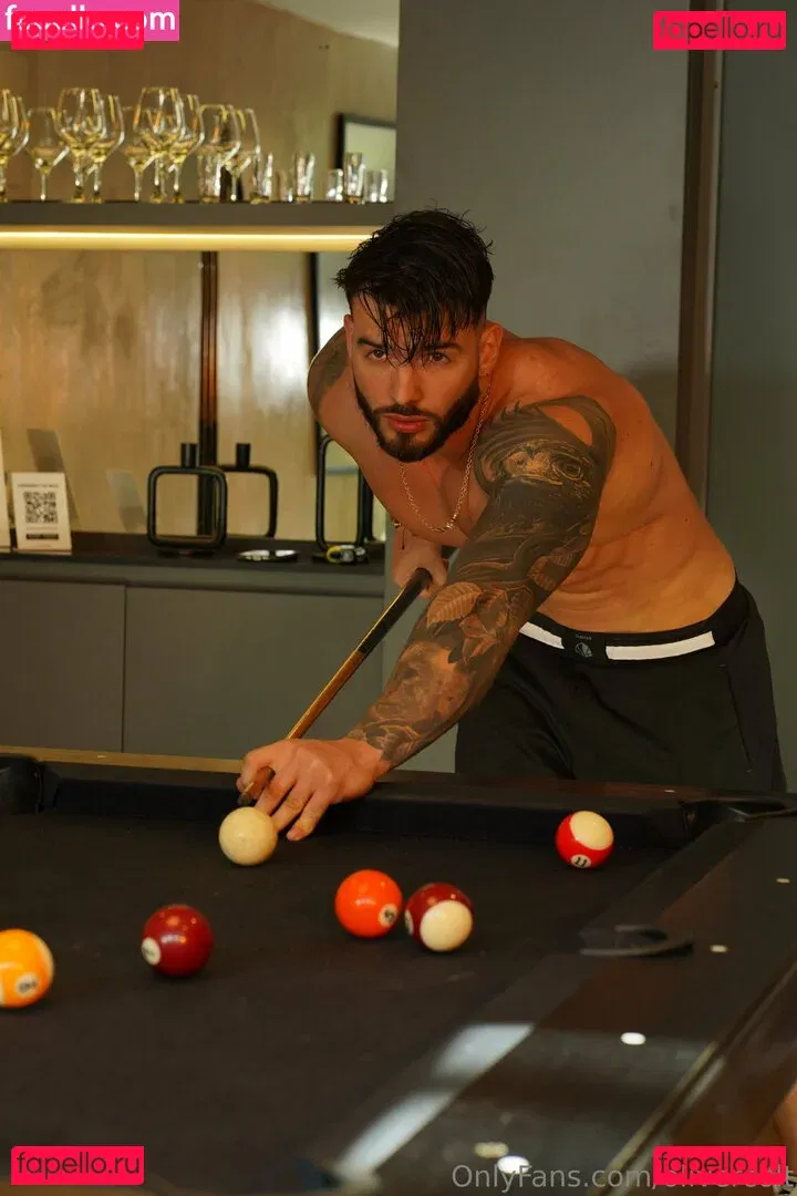 olivercolt Onlyfans Photo Gallery 