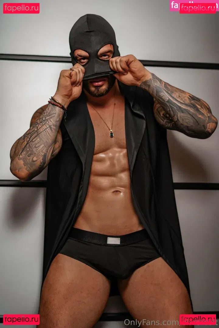 olivercolt Onlyfans Photo Gallery 