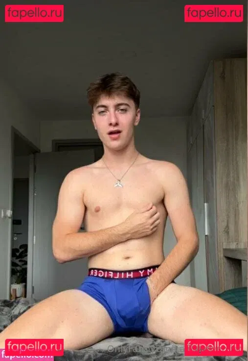 olivercolt Onlyfans Photo Gallery 