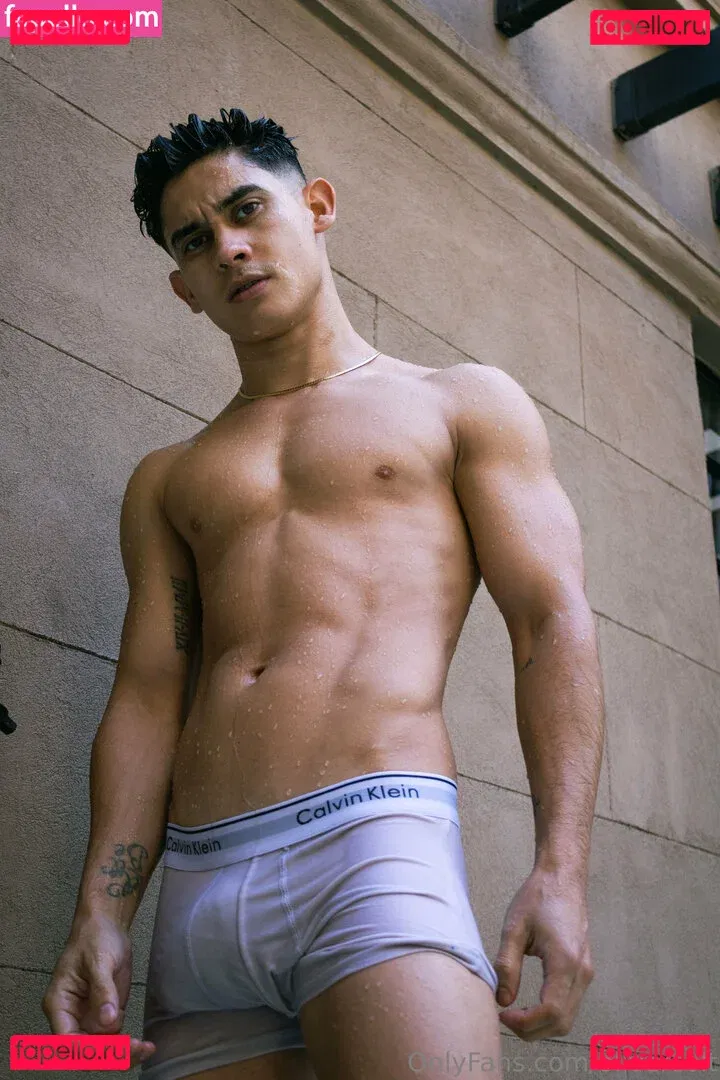 olivercolt Onlyfans Photo Gallery 