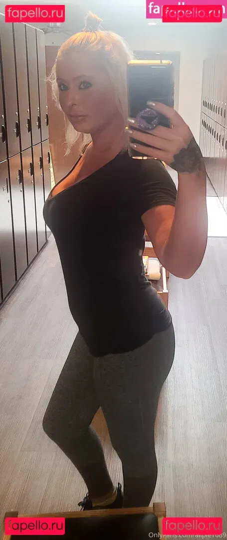 alipie1689 Onlyfans Photo Gallery 